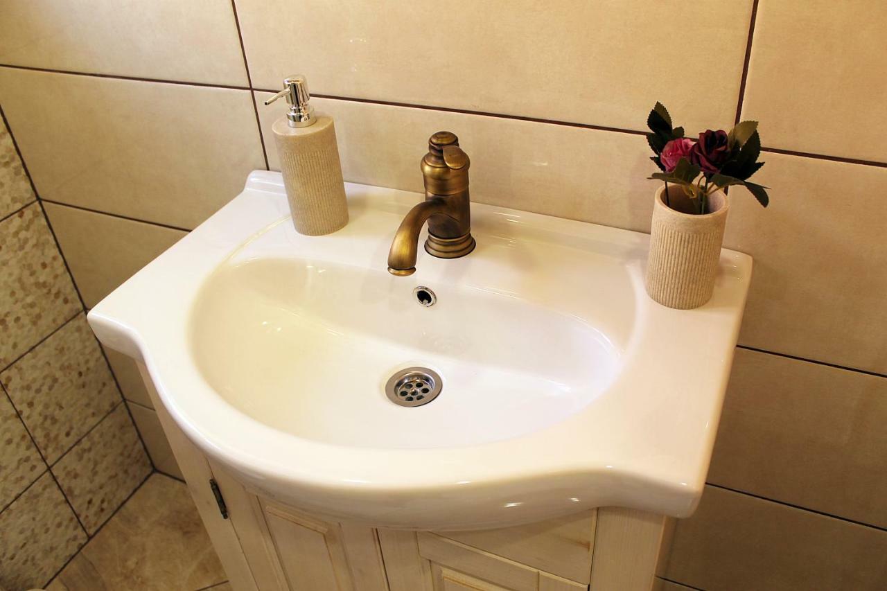 Apartments D&N Vis Dış mekan fotoğraf