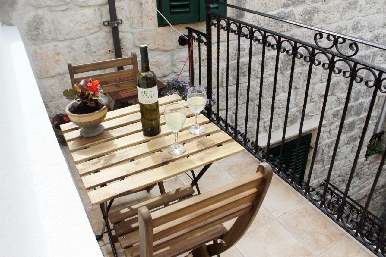Apartments D&N Vis Dış mekan fotoğraf