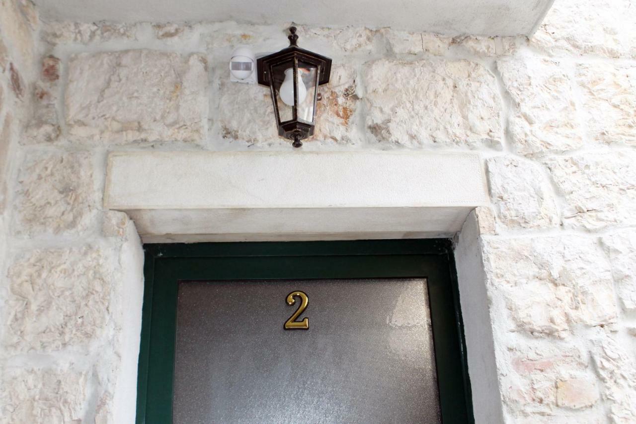 Apartments D&N Vis Dış mekan fotoğraf