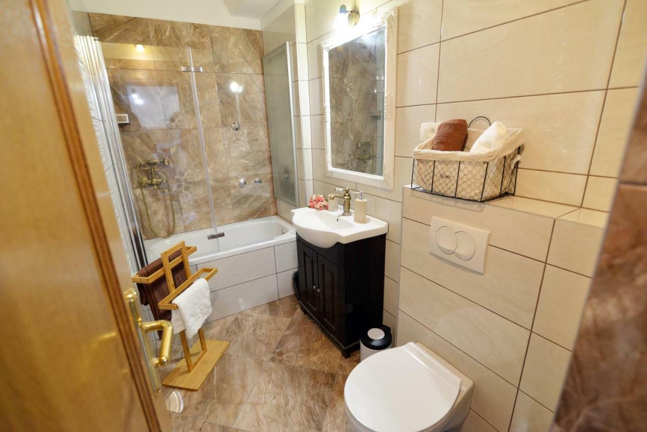 Apartments D&N Vis Dış mekan fotoğraf