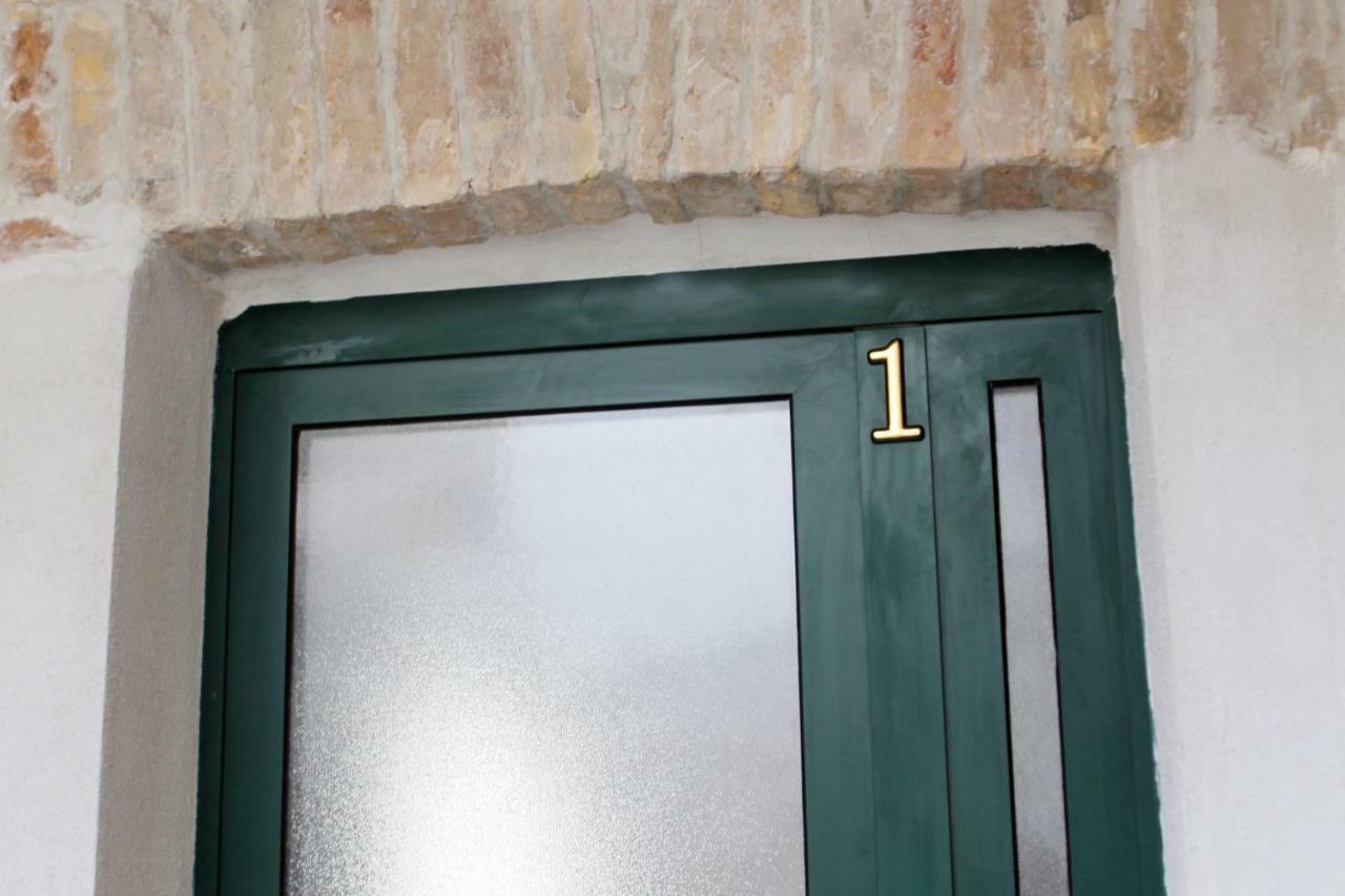 Apartments D&N Vis Dış mekan fotoğraf